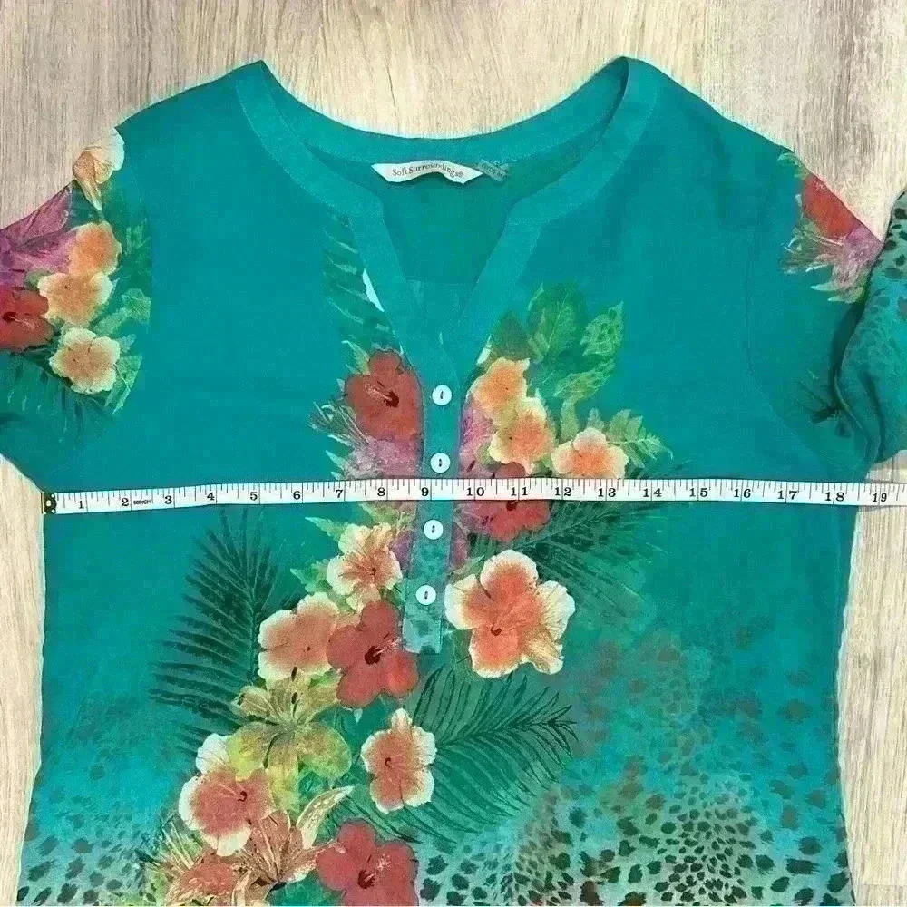 Soft Surroundings Tropical Floral Leopard Top 3/4 Sleeve Sheer Blouse Size S - Picture 4 of 5